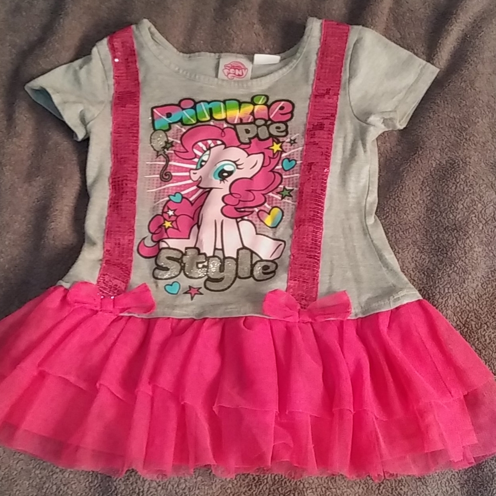 Cute girls shirt size 4/5 my little pony
